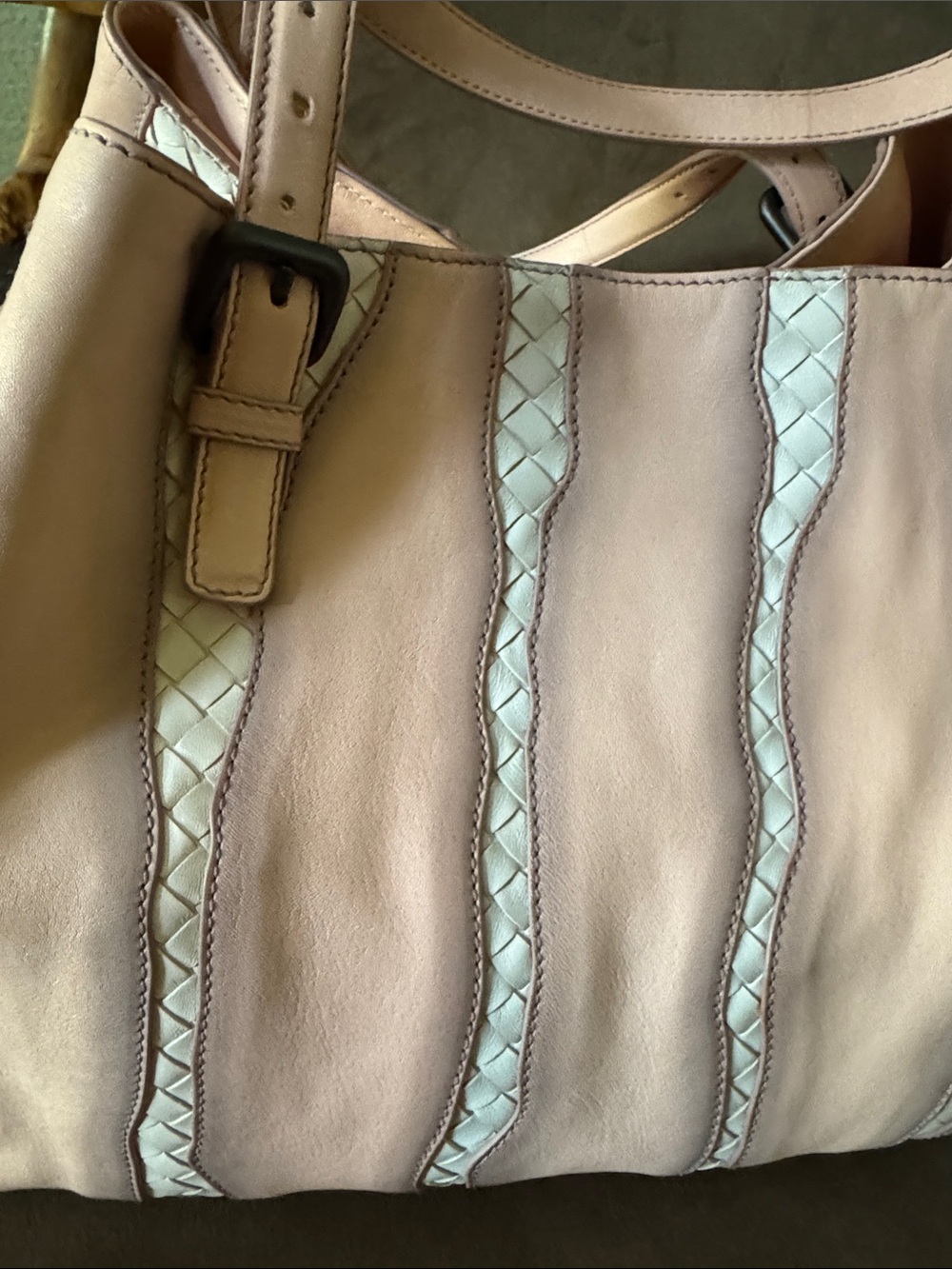 Bottega Veneta Soft Pink Leather Tote Bag with Ivory Braided Trim - Picture 3 of 11